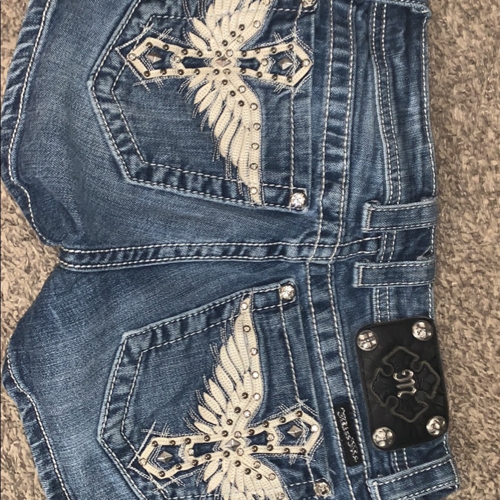Assorted clothes - Picture 7 of 15